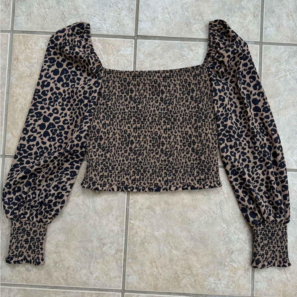 Gianni Bini crop blouse M
